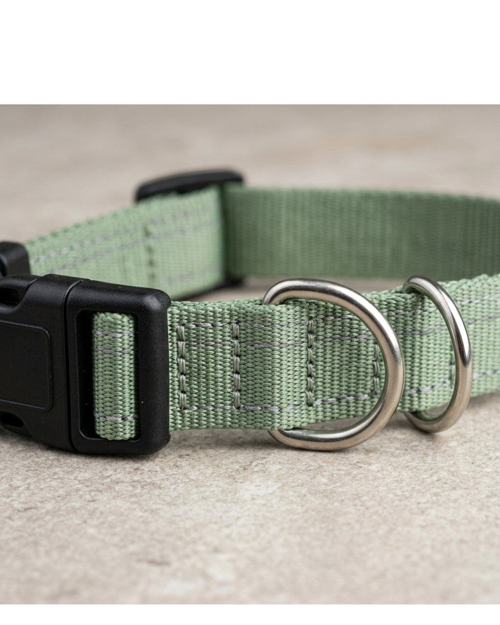 Zenl Reflective Nylon Dog Collar 2 cm Neck 30-45 cm Sage - Detail view
